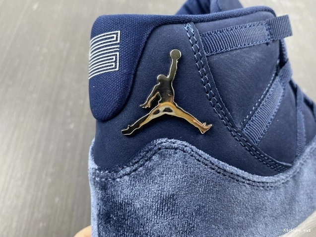 11 MIDNIGHT WMNS JORDAN NAVY AR0715-441 VELVET AIR 0527
